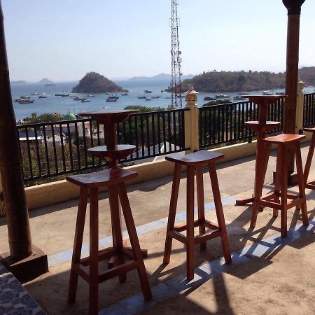 Mawar Hotel Labuan Bajo Esterno foto