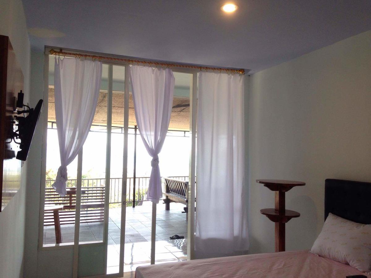 Mawar Hotel Labuan Bajo Esterno foto